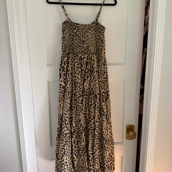 FAITHFULL THE BRAND Alexia Midi Dress in leopard print, size Medium NWT - Picture 4 of 7